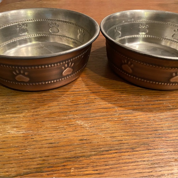 Cat Food and Water Dish - Picture 3 of 3